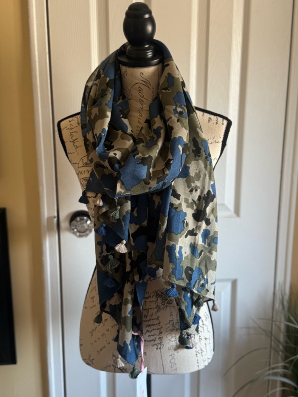 Vineyard Vines Camo Scarf